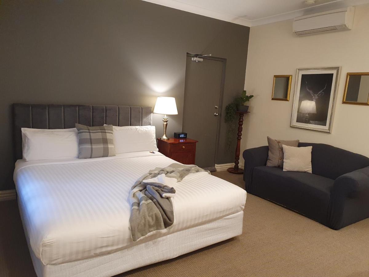 The Lancefield Lodge Lance Field Exterior foto